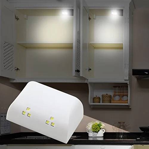 תאורת LED חיישן לילה - מתקנים לחדרי הלבשה וארונות קיר