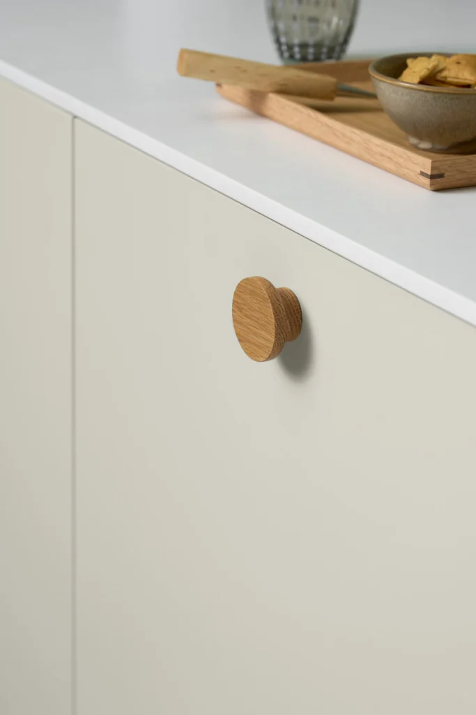 ידית כפתור Circle עץ – Furnipart