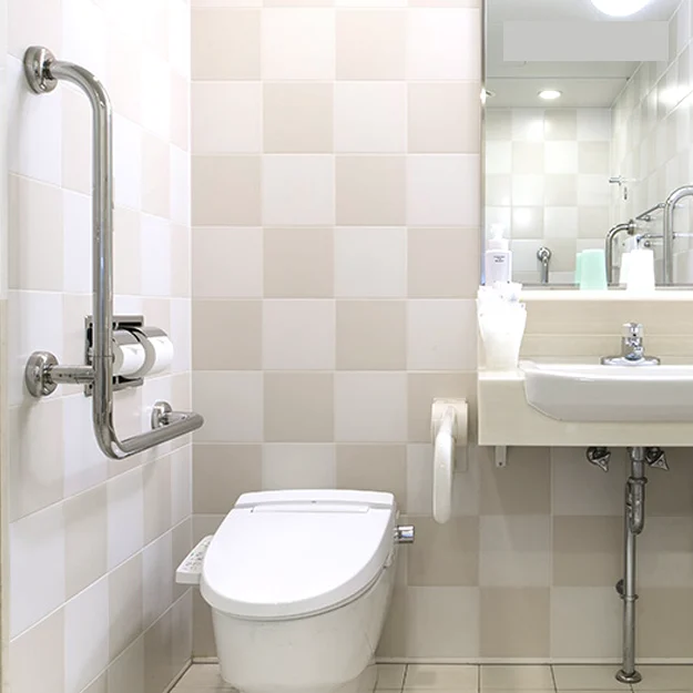 ידית אחיזה זווית 60×60 ס״מ למקלחון ולאמבטיה - אמבטיה ורחצה