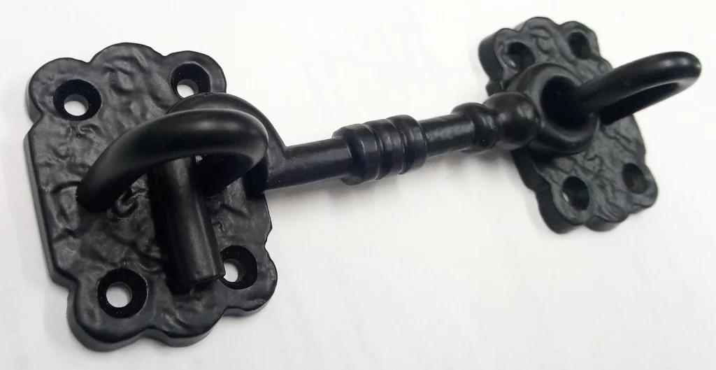 ציר T דיקורטיבי  שחור דגם 106 - IMG scaled