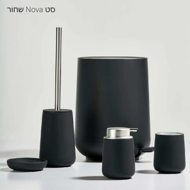 סט Nova - אביזרי אמבטיה מונחים