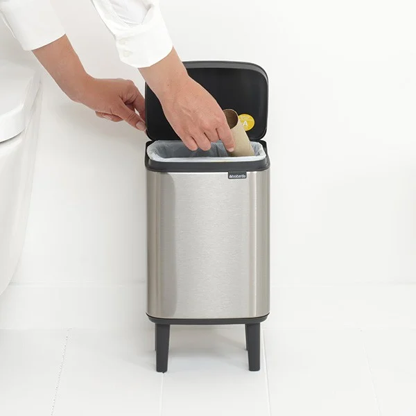 פח אשפה לשירותים BO 4 ליטר Brabantia – תמונה 11