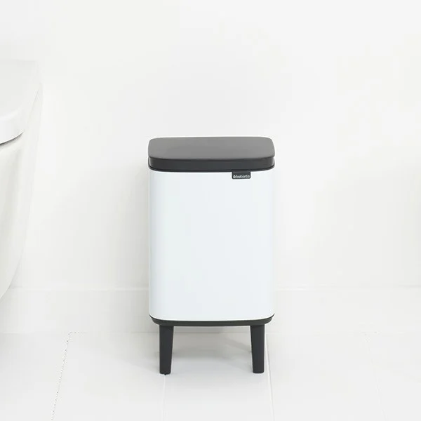 פח אשפה לשירותים BO 4 ליטר Brabantia – תמונה 17