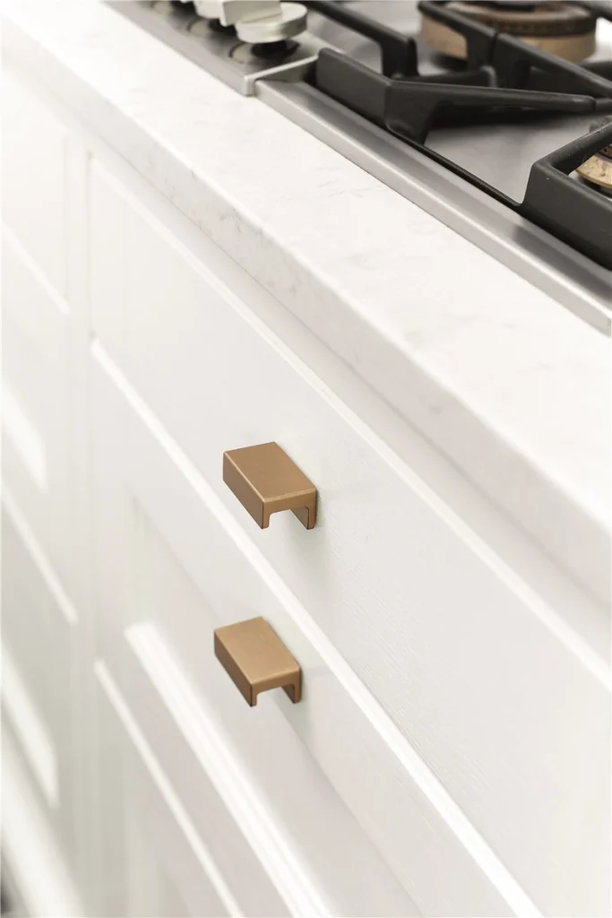 ידית דגם Furnipart – Station
