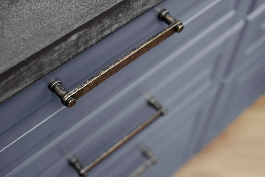 ידית דגם Furnipart – Pillar
