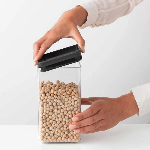 קופסת אחסון פלסטיק שקוף 1.6 ליטר Brabantia – ללא BPA