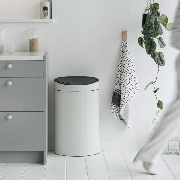 פח טאץ אובלי 40 ליטר Brabantia – תמונה 16