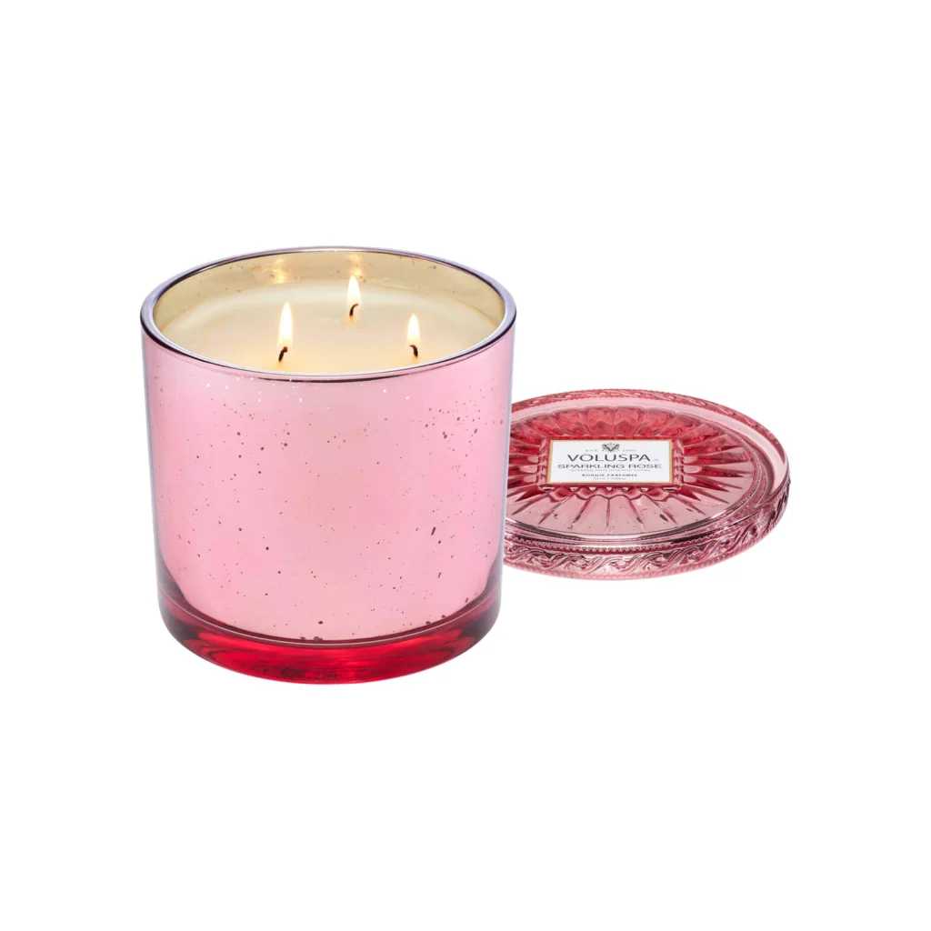נר גדול 3 פתיליות 1020 גרם – Sparkling Rose VOLUSPA